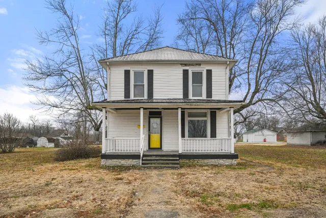 $174,500 | 249 Beechmont Avenue, Osgood, IN 47037