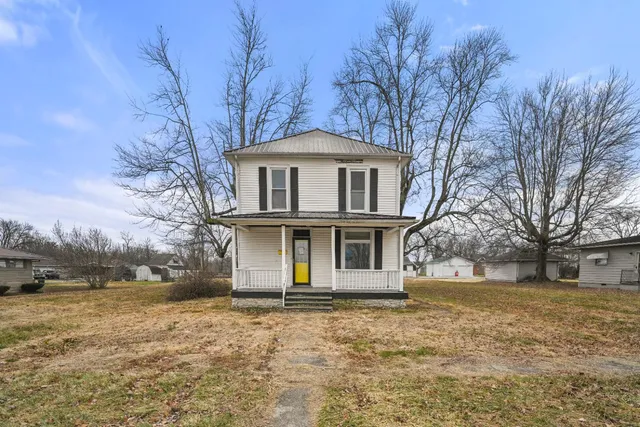 $174,500 | 249 Beechmont Avenue, Osgood, IN 47037