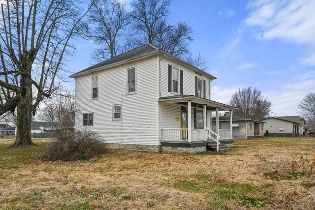 $174,500 | 249 Beechmont Avenue, Osgood, IN 47037