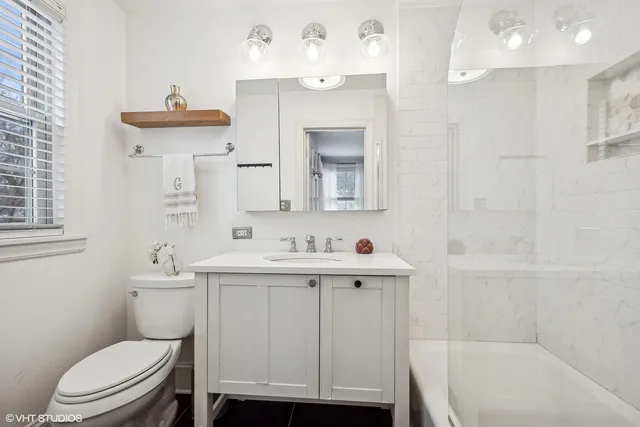 $7,200 | 1754 Grove Street, Glenview, IL 60025