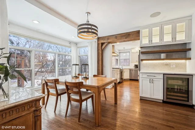 $7,200 | 1754 Grove Street, Glenview, IL 60025