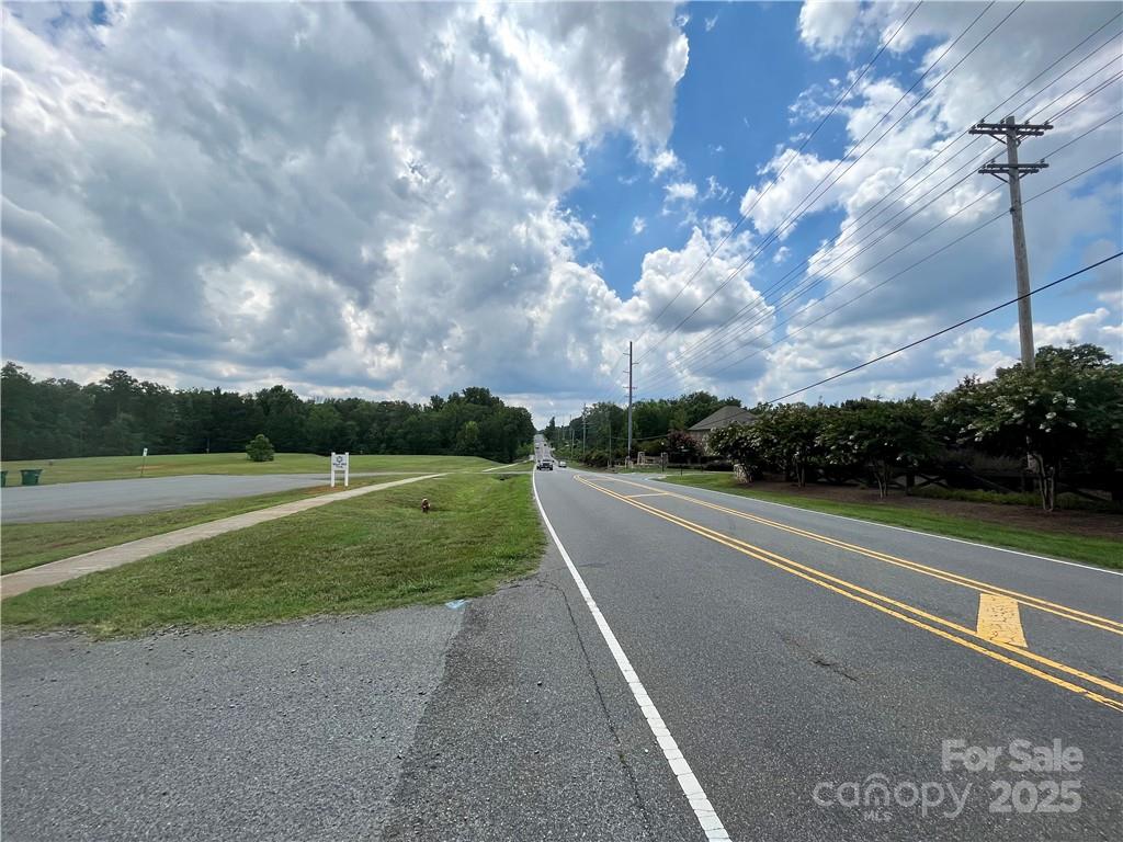 5419 Stevens Mill Road Matthews, NC 28104 - Photo 8 of 36