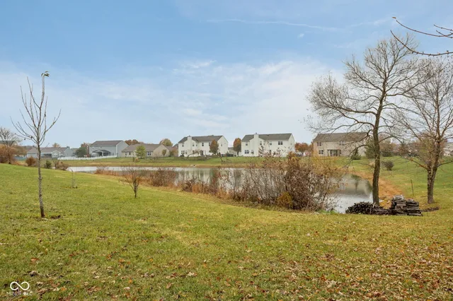 $360,000 | 1854 Oconnor Court, Avon, IN 46123