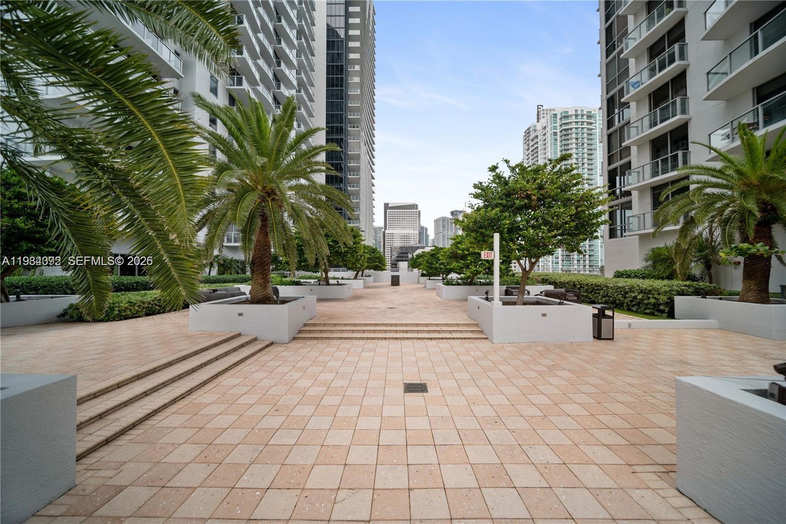 1050 Brickell Avenue, Unit 3122 Miami, FL 33131 - Photo 21 of 30