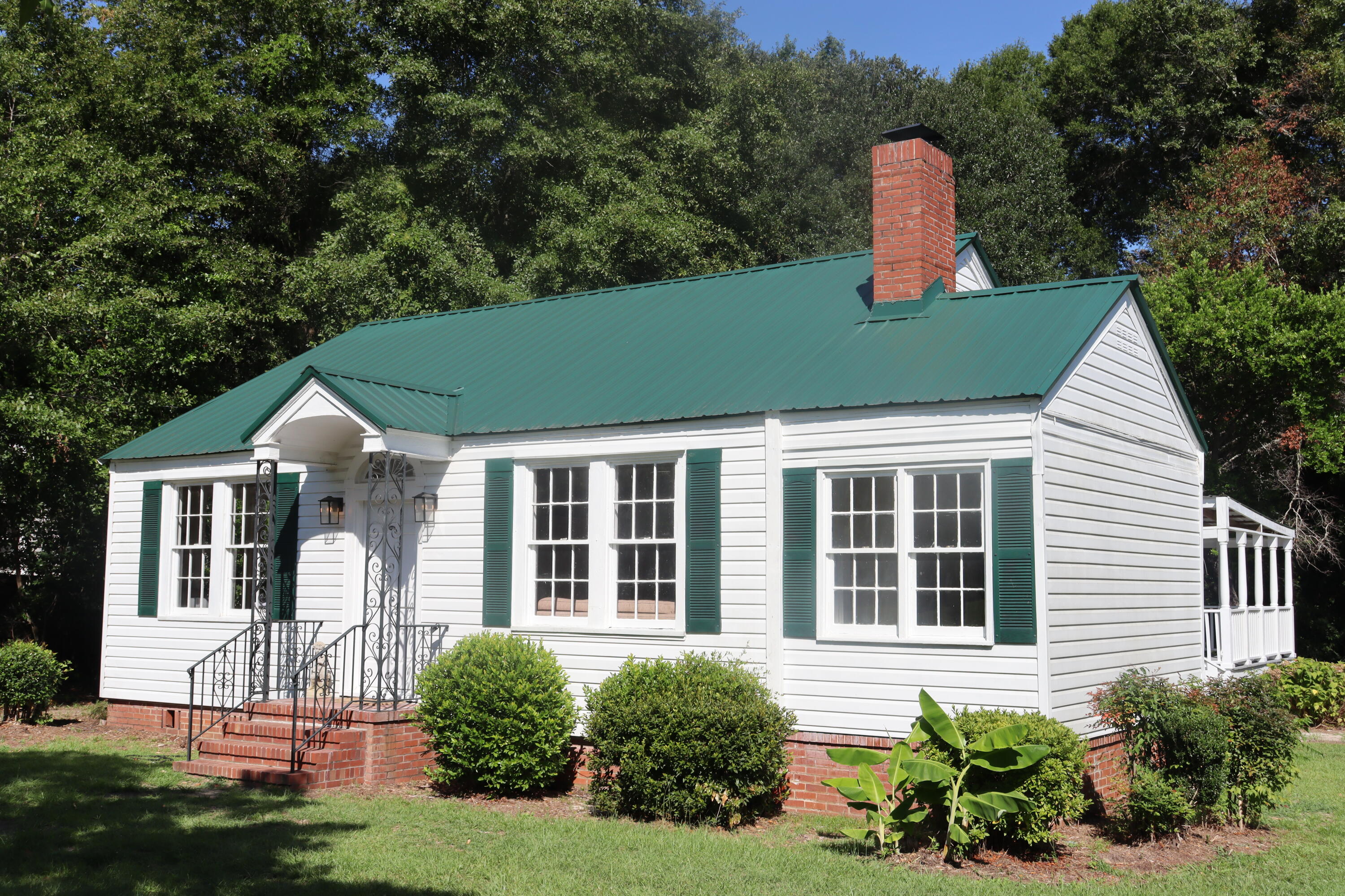 5521 Springfield Road Williston, SC 29853 - Photo 1 of 37 Gallery Image 1
