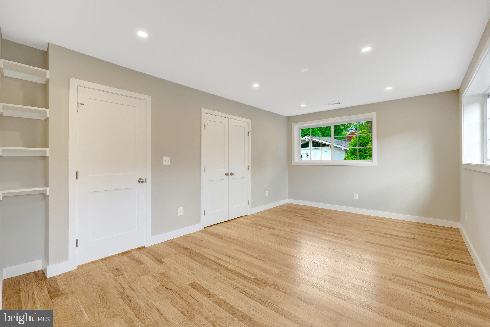 3503 Spring Lake Terrace Fairfax, VA 22030 - Photo 18 of 48 Beautiful New Hardwood Floors & Recessed Lights!