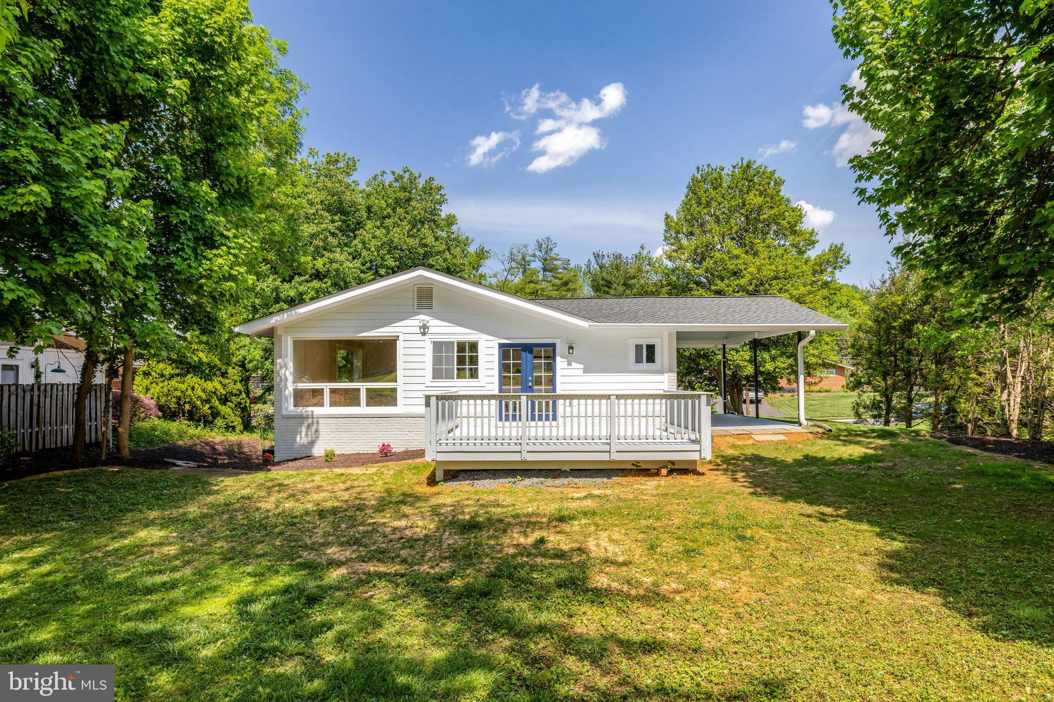 3503 Spring Lake Terrace Fairfax, VA 22030 - Photo 8 of 48 And This One Too!