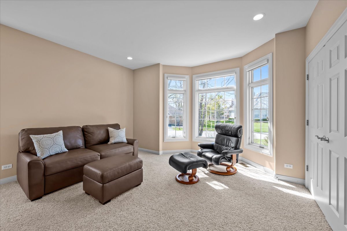 5399 South Pointe Court Long Grove, IL 60047 - Photo 18 of 24