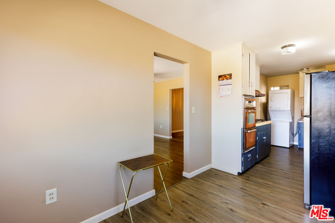 62137 Desert Air Road Joshua Tree, CA 92252 - Photo 9 of 38