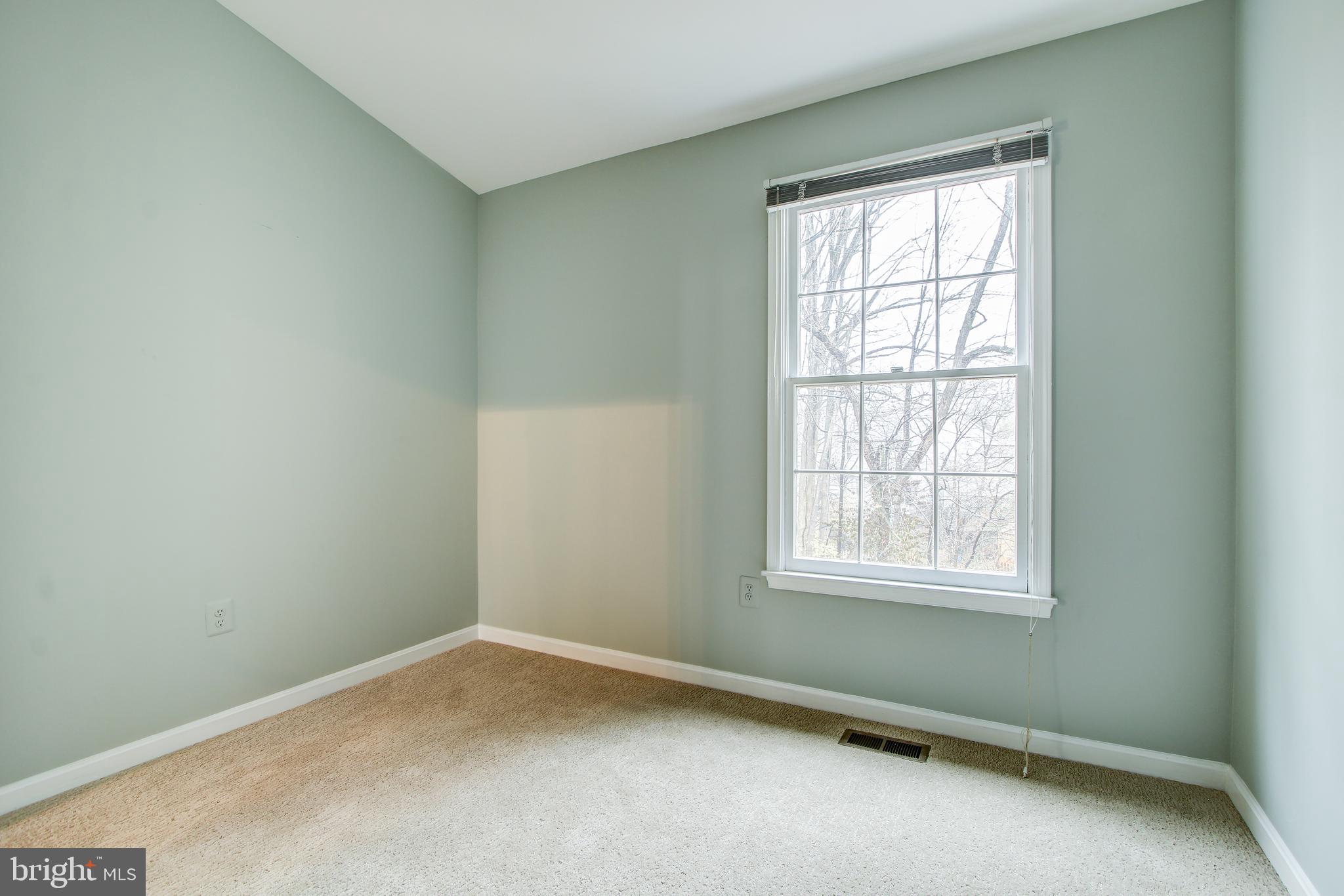 11320 Baritone Court Silver Spring, MD 20901 - Photo 30 of 31 Gallery Image 30