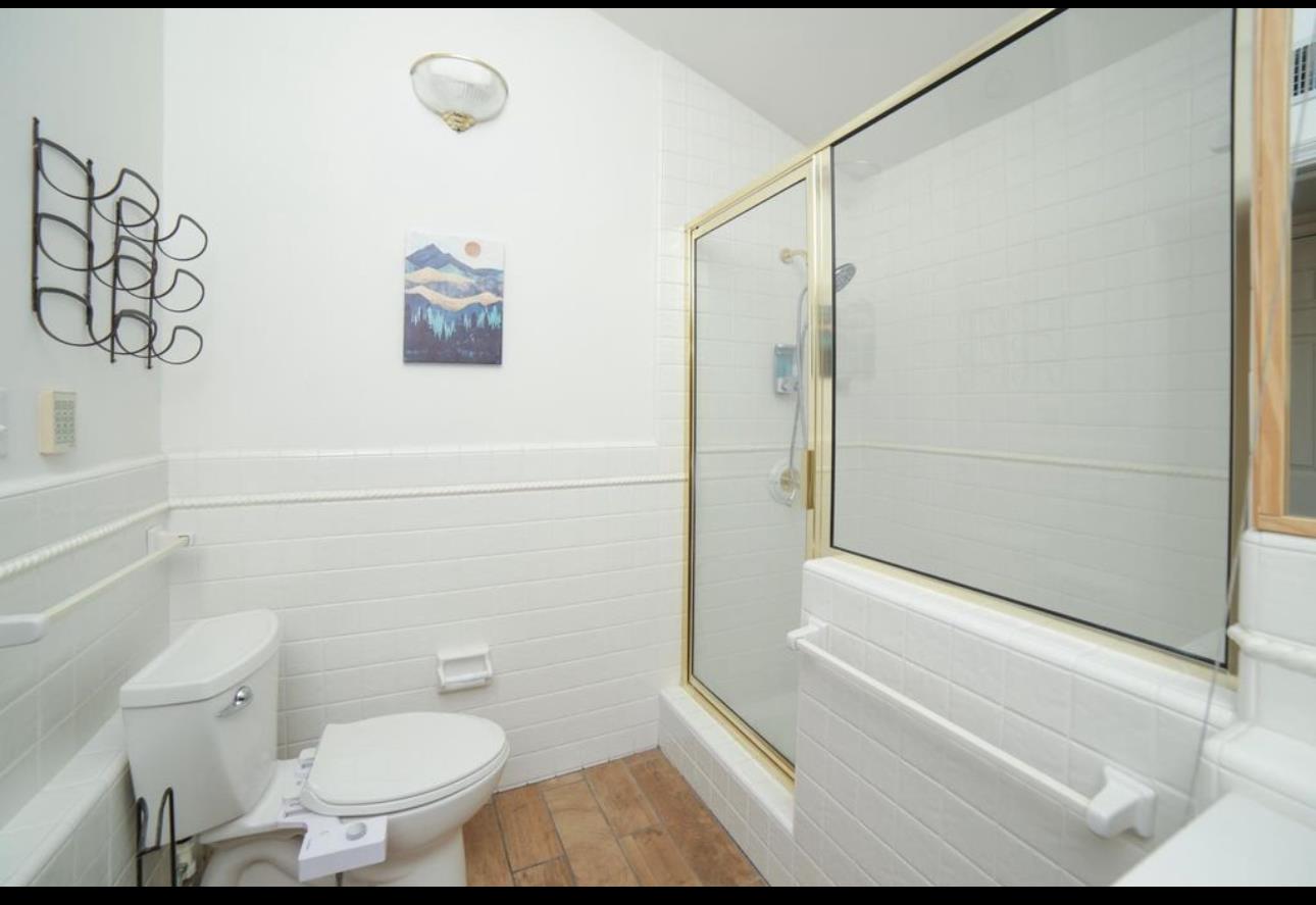 5543 North 7th Street Fresno, CA 93710 - Photo 13 of 27