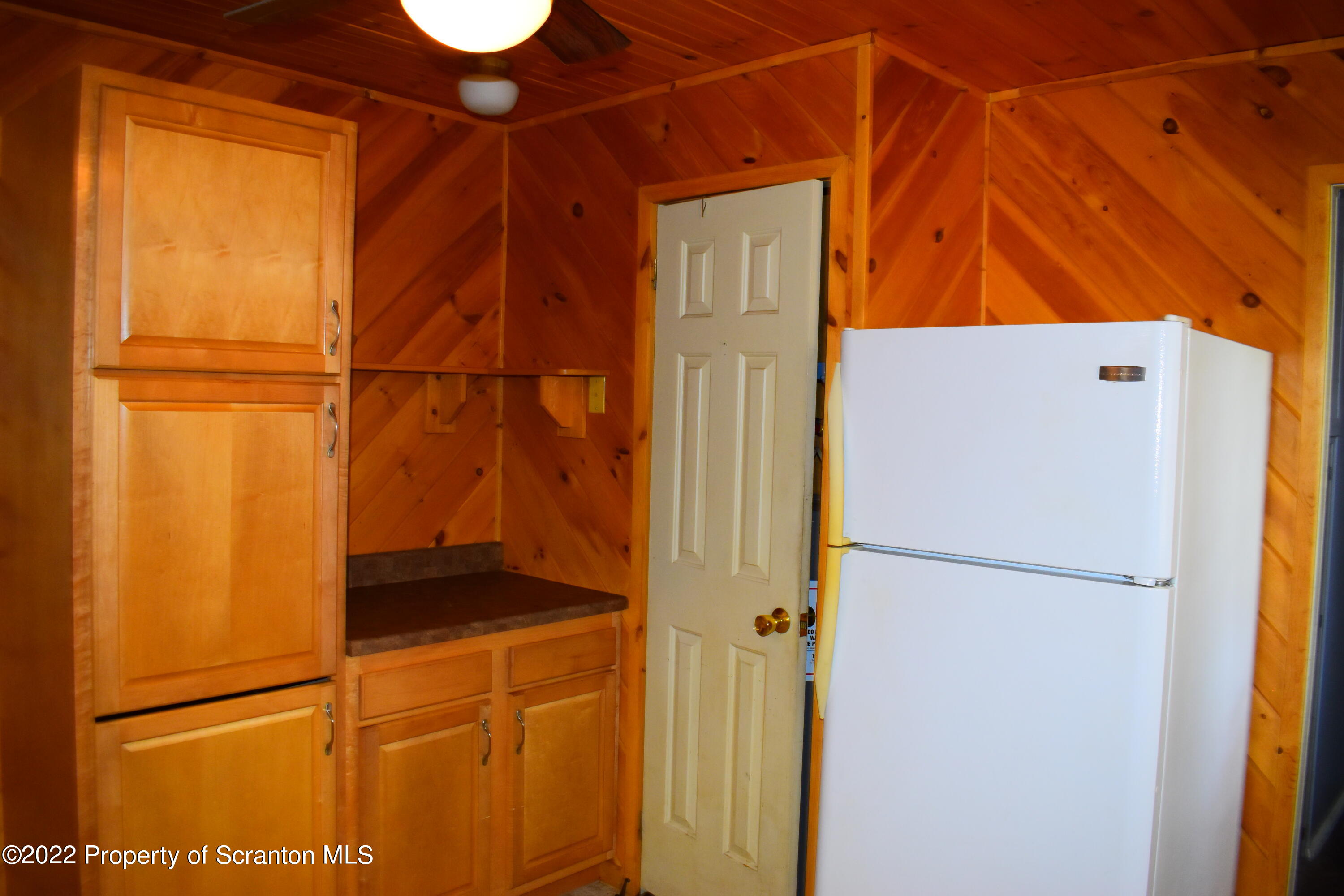 11865 State Rte 3004 Springville, PA 18844 - Photo 5 of 47 a close view of closet