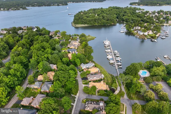 $1,550,000 | 1010 South River Landing Road, Edgewater, MD 21037