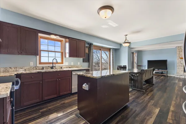 $675,000 | S96W12833 Walter Hagen Drive, Muskego, WI 53150