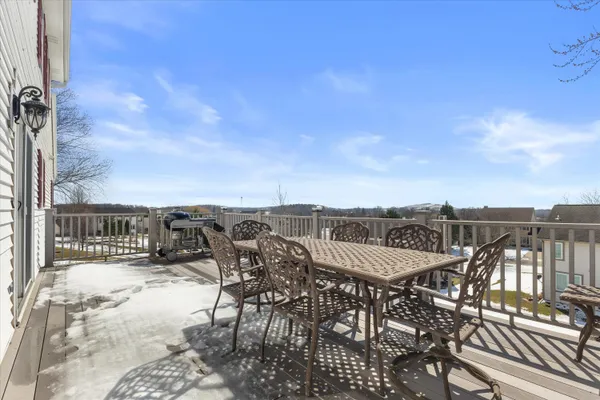 $675,000 | S96W12833 Walter Hagen Drive, Muskego, WI 53150