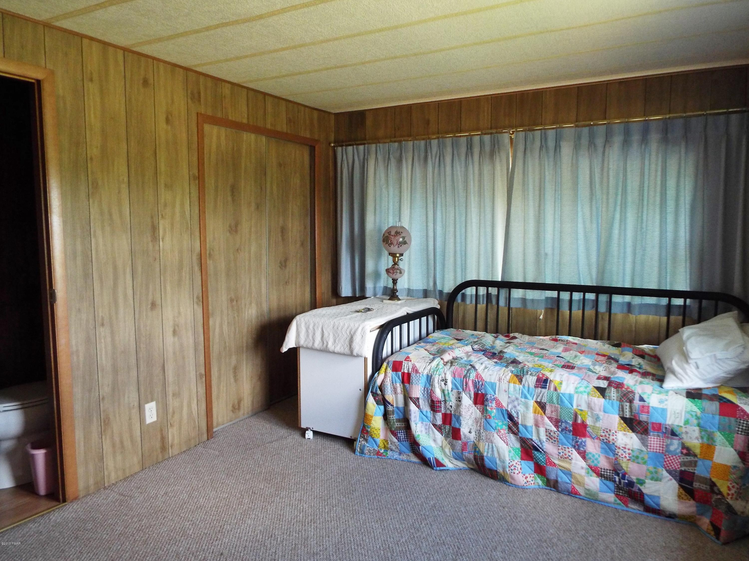106 Peifer Road Lake Ariel, PA 18436 - Photo 5 of 9 Gallery Image 5