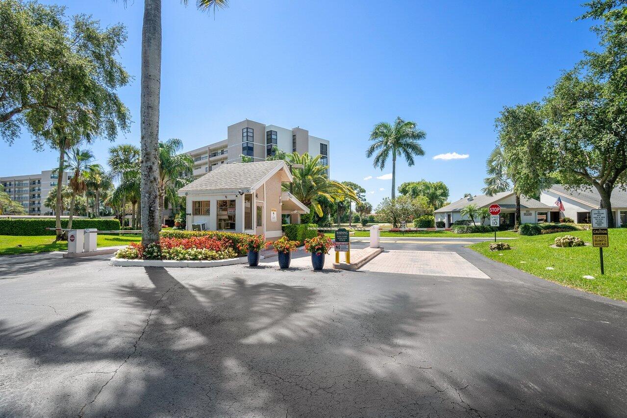 6562 Boca Del Mar Drive, Unit 524 Boca Raton, FL 33433 - Photo 4 of 37 Gated Community