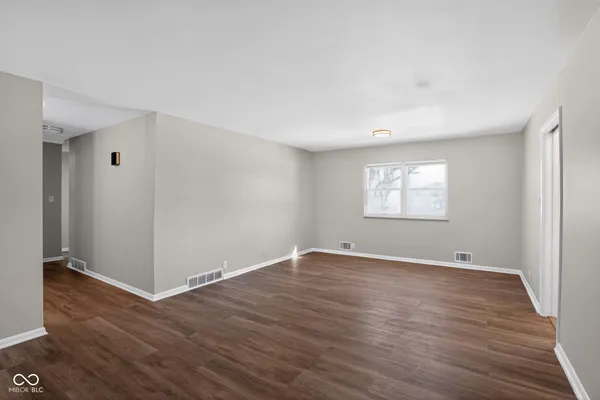 $219,900 | 1111 Eustis Drive, Indianapolis, IN 46229