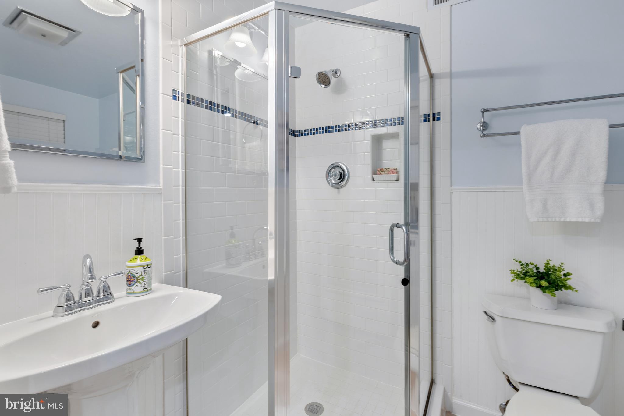 4628 31st Road South Arlington, VA 22206 - Photo 30 of 55 Renovated bath w/custom tiled corner shower