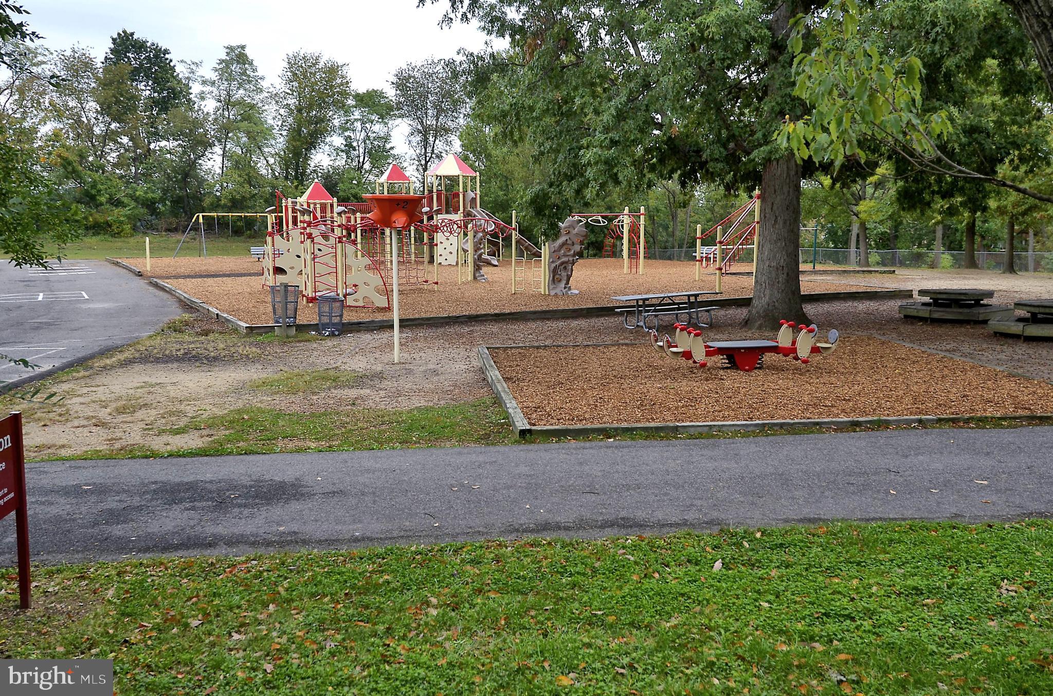 4628 31st Road South Arlington, VA 22206 - Photo 42 of 55 Playground