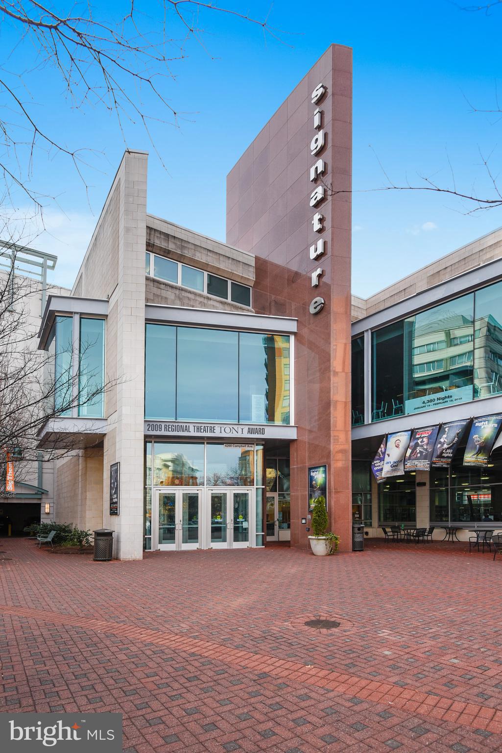 4628 31st Road South Arlington, VA 22206 - Photo 47 of 55 Shirlington Library