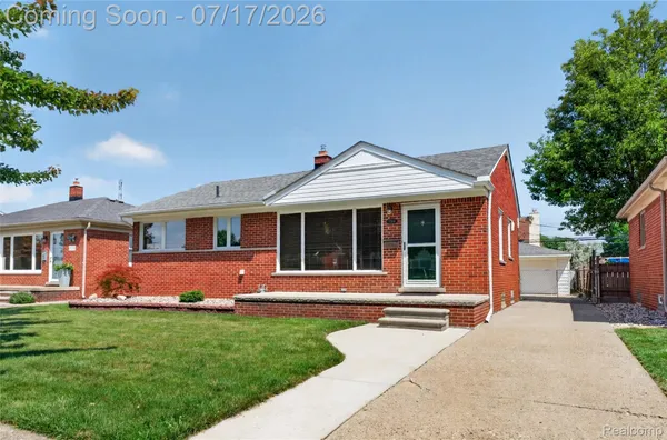 $239,900 | 17104 Englewood Avenue, Allen Park, MI 48101