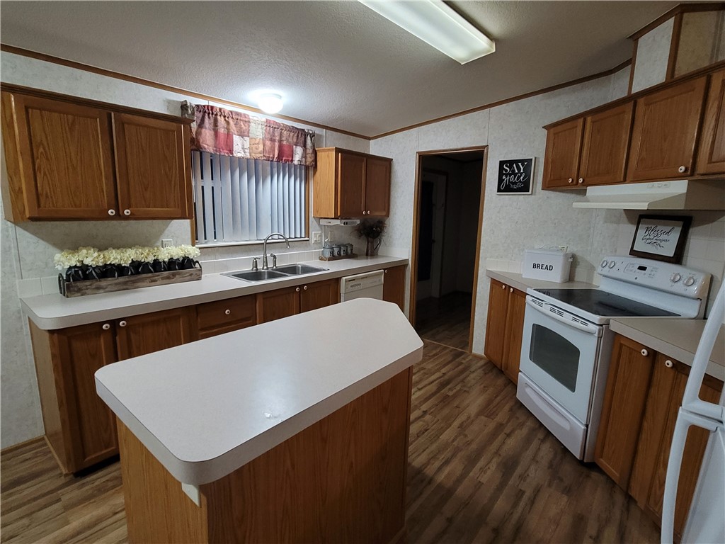 39313 Kolars Ferry Road Hilliard, FL 32046 - Photo 3 of 30 Gallery Image 3
