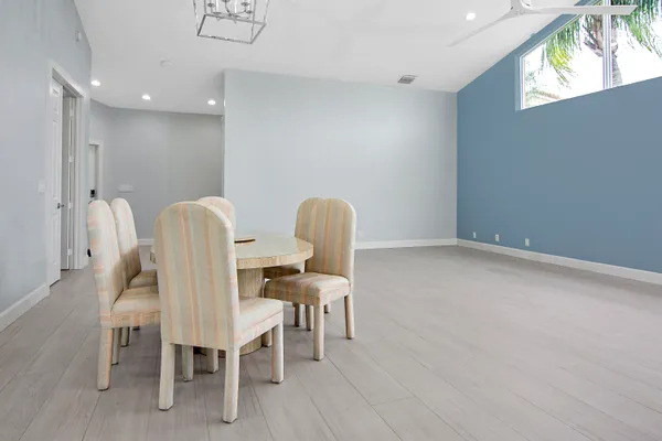 $4,400 | 801 Sabal Palm Lane, Palm Beach Gardens, FL 33418