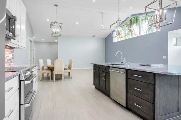 $4,400 | 801 Sabal Palm Lane, Palm Beach Gardens, FL 33418