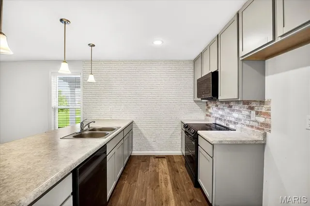 $380,000 | 345 Tiber Place, St. Charles, MO 63301