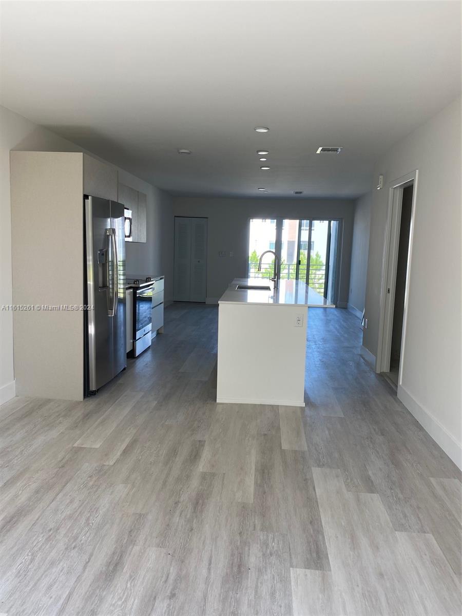 2505 Northeast 193rd Street, Unit 4207 Miami, FL 33180 - Photo 10 of 13