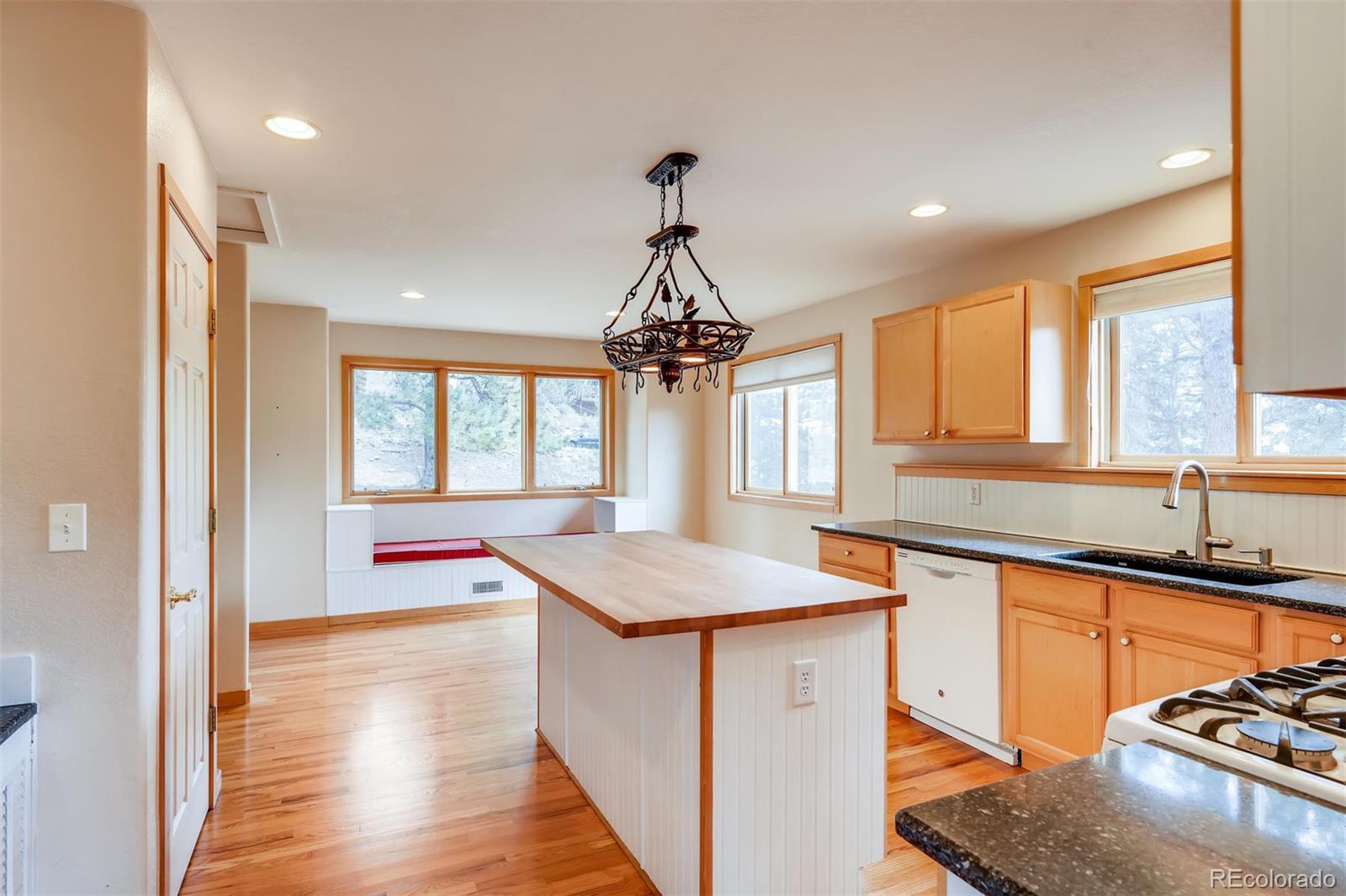 96 Chickadee Lane Bailey, CO 80421 - Photo 11 of 40 Gallery Image 11