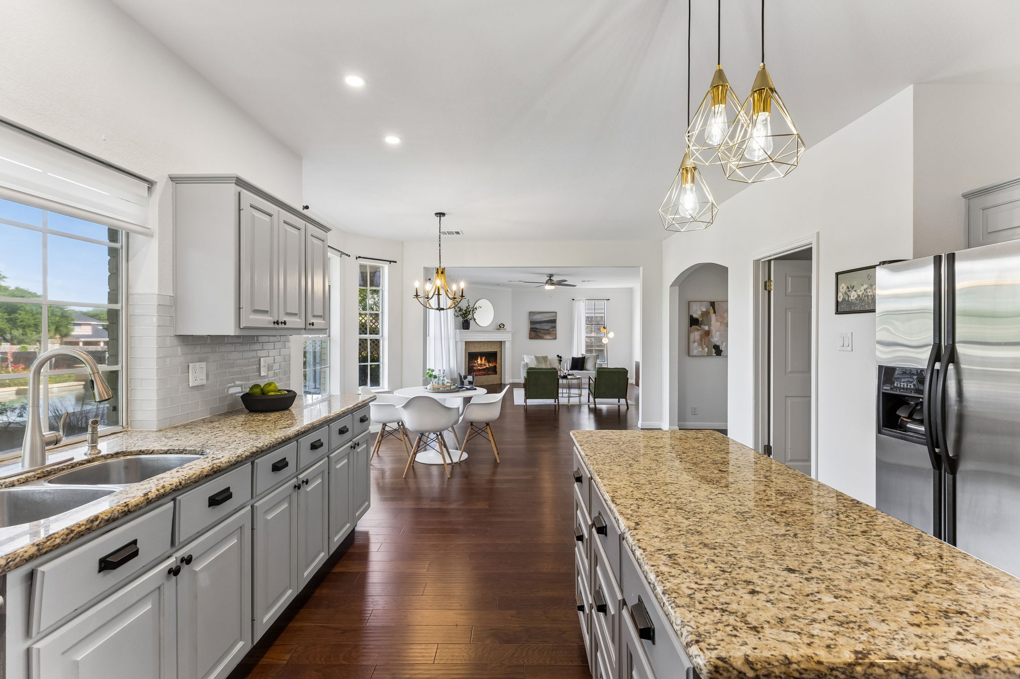 6557 Needham Lane Austin, TX 78739 - Photo 10 of 37