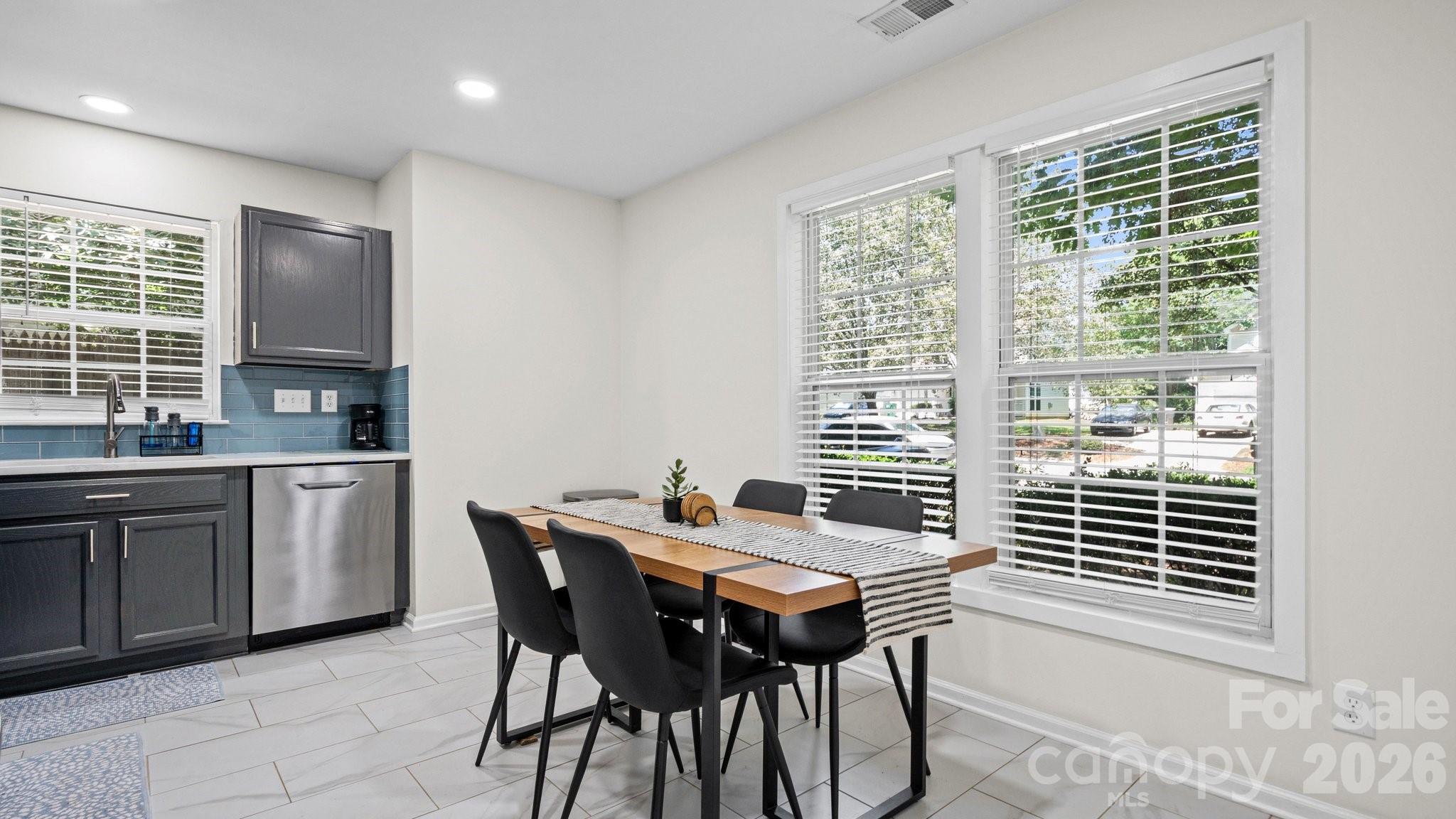 5050 Gibbons Link Road Charlotte, NC 28269 - Photo 16 of 29