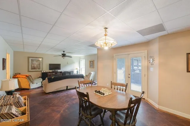 $625,000 | 2400 Sand Ridge Bargerton Road, Lexington, TN 38351