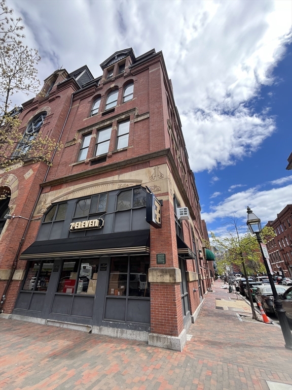 9 Appleton Street, Unit 205 Boston, MA 02116 - Photo 15 of 20