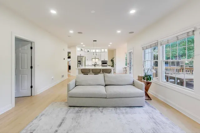 $890,000 | 331 South Park Street, Westmont, IL 60559