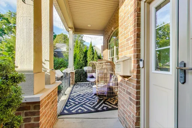 $890,000 | 331 South Park Street, Westmont, IL 60559