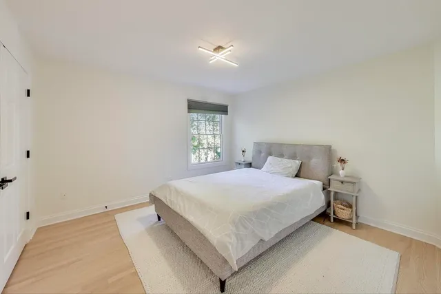 $890,000 | 331 South Park Street, Westmont, IL 60559