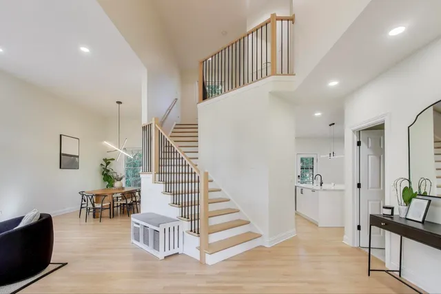 $890,000 | 331 South Park Street, Westmont, IL 60559