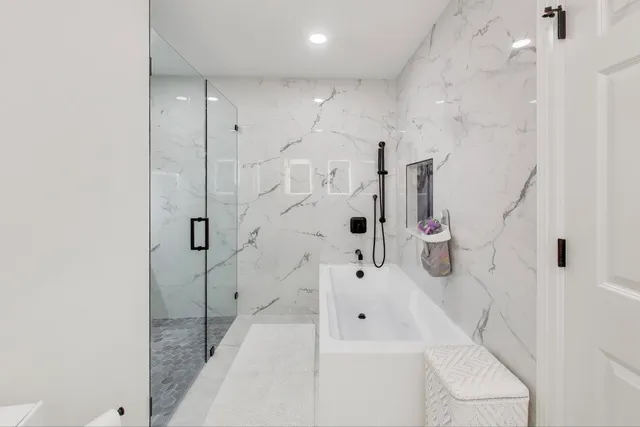 $890,000 | 331 South Park Street, Westmont, IL 60559