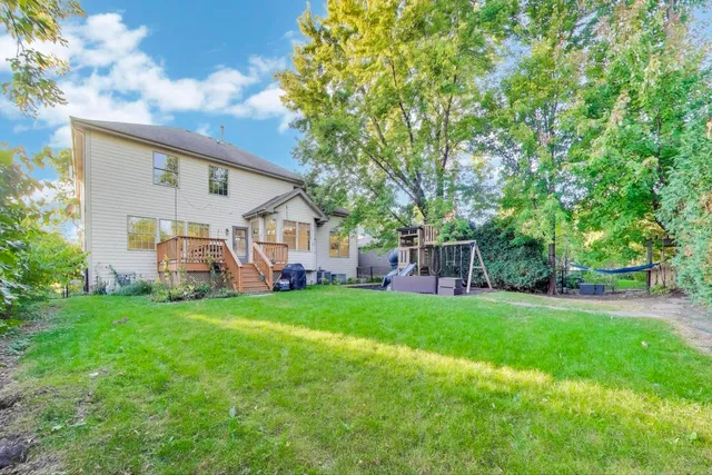 $890,000 | 331 South Park Street, Westmont, IL 60559