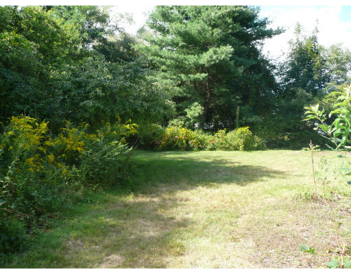 4 Cherry Road Beverly, MA 01915 - Photo 3 of 9 Gallery Image 3