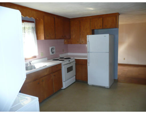 4 Cherry Road Beverly, MA 01915 - Photo 5 of 9 Gallery Image 5