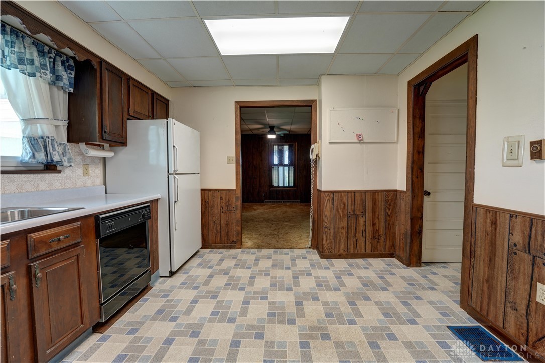 8150 Snake Road Dayton, OH 45426 - Photo 23 of 48