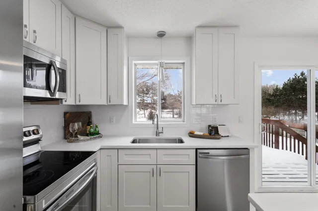 $324,900 | 12060 Meadowlark Boulevard, Becker, MN 55308