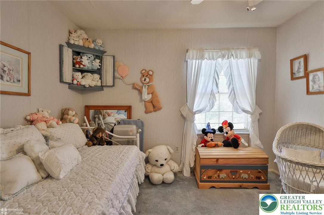 121 East Douglasville Road Nazareth, PA 18064 - Photo 32 of 54