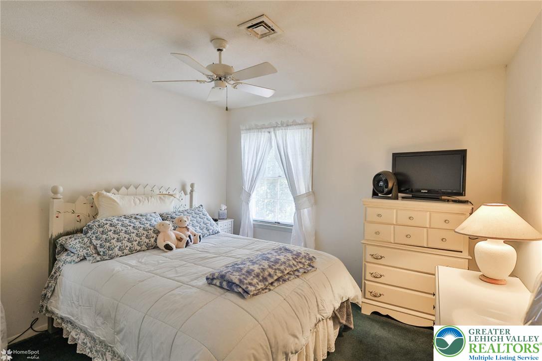 121 East Douglasville Road Nazareth, PA 18064 - Photo 36 of 54