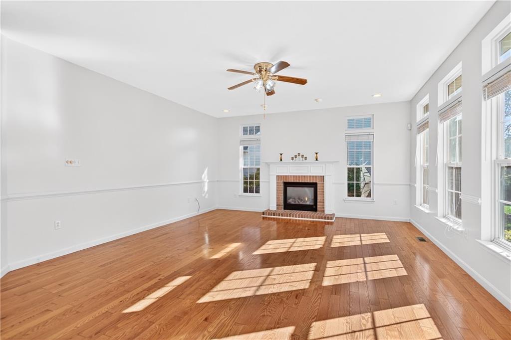 809 Wible Run Road Pittsburgh, PA 15209 - Photo 13 of 36 a view of empty room with fireplace