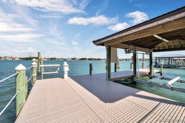 a view of a terrace with sitting area